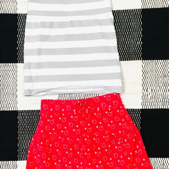 Red apple and striped girl school skirts -small - 6 7 — school shop my c… - Picture 3 of 4